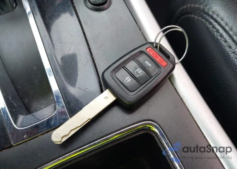 2013 Honda Accord Lx z USA, uszkodzony, nr VIN 1HGCR2F34DA140182